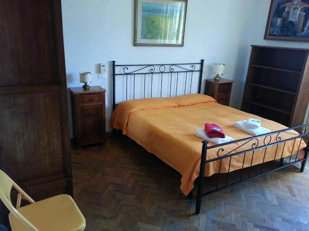 A Due Passi Dal Centro Bed And Breakfast Піза Номер фото